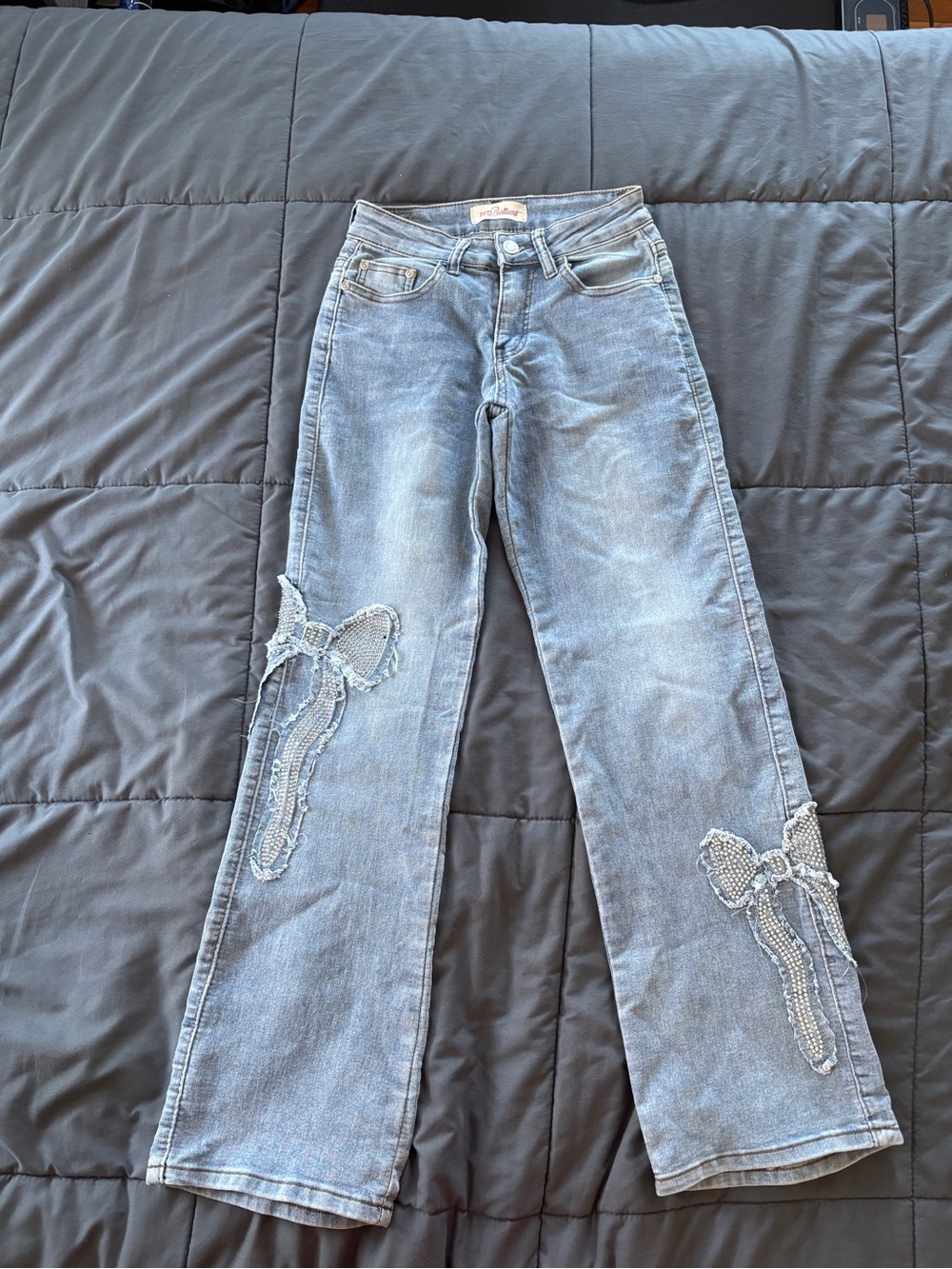 Light Blue Embellished Bow Women's Jeans